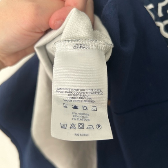 Lands End Fit and Flare Geometric dress 8 - Picture 6 of 7